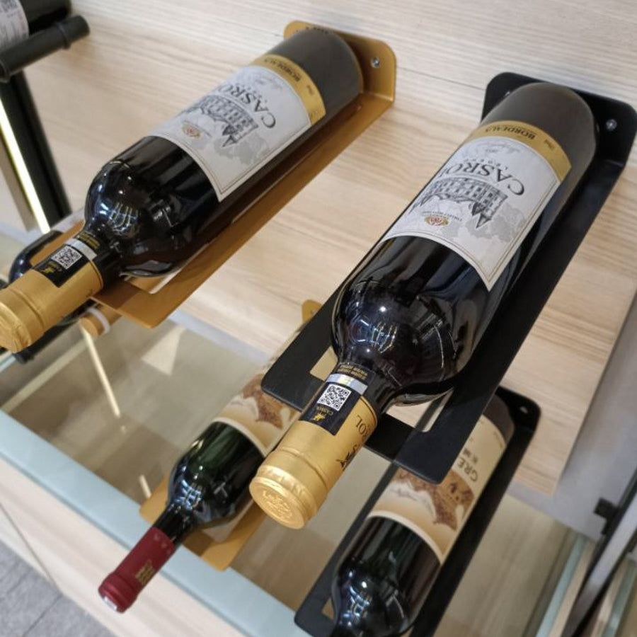 מתלים ומעמדים לבקבוקי יין