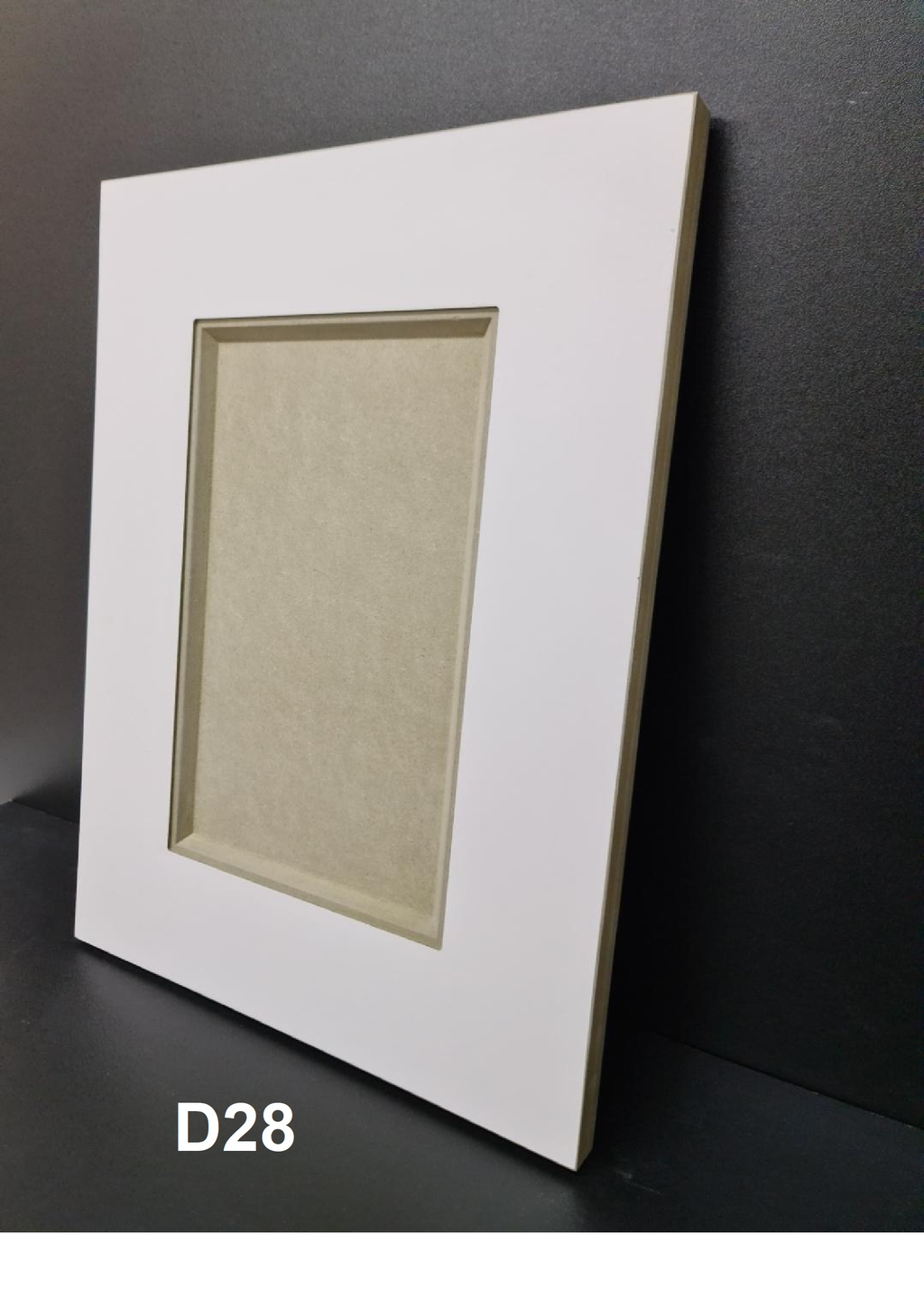 D28