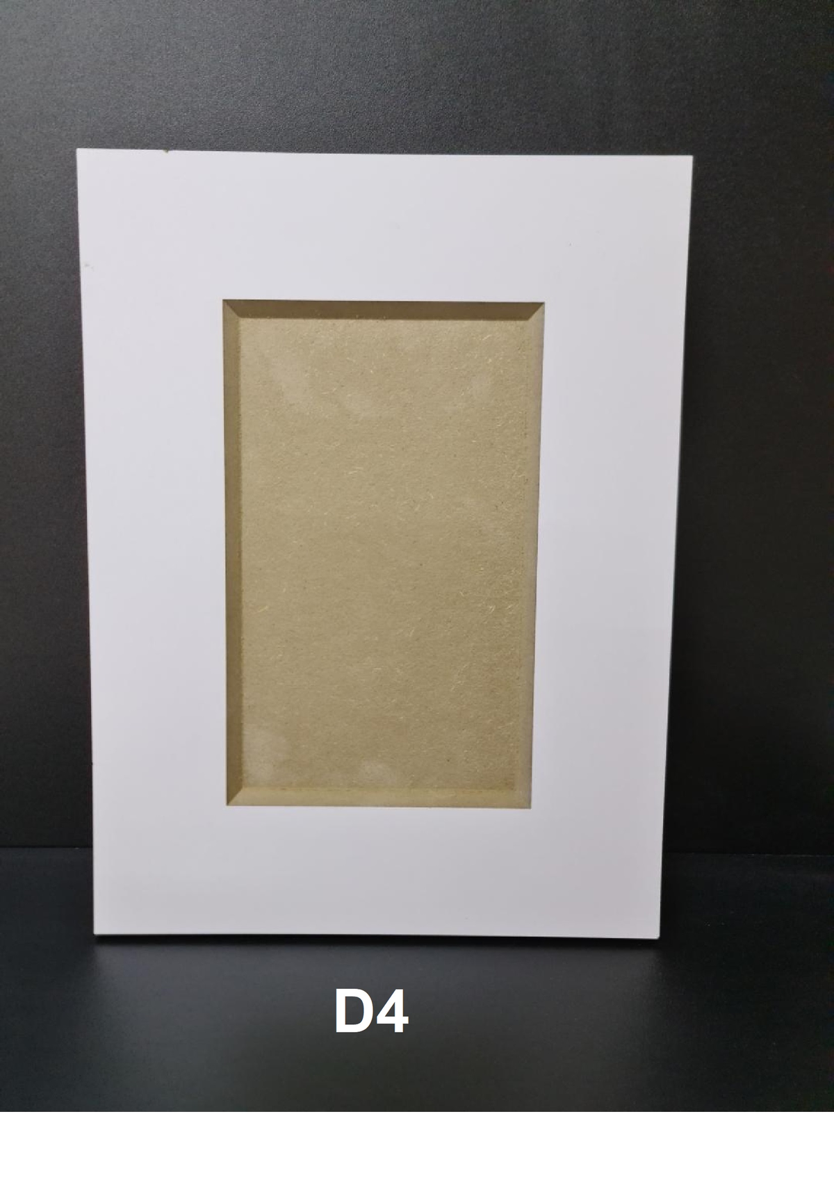 D4