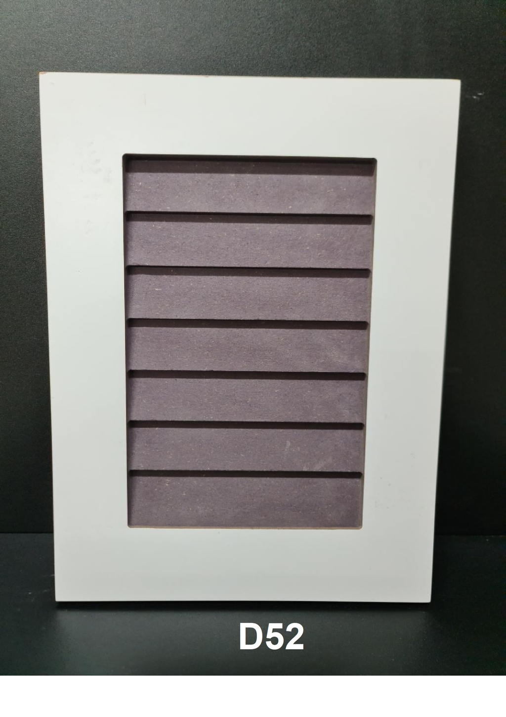 D52