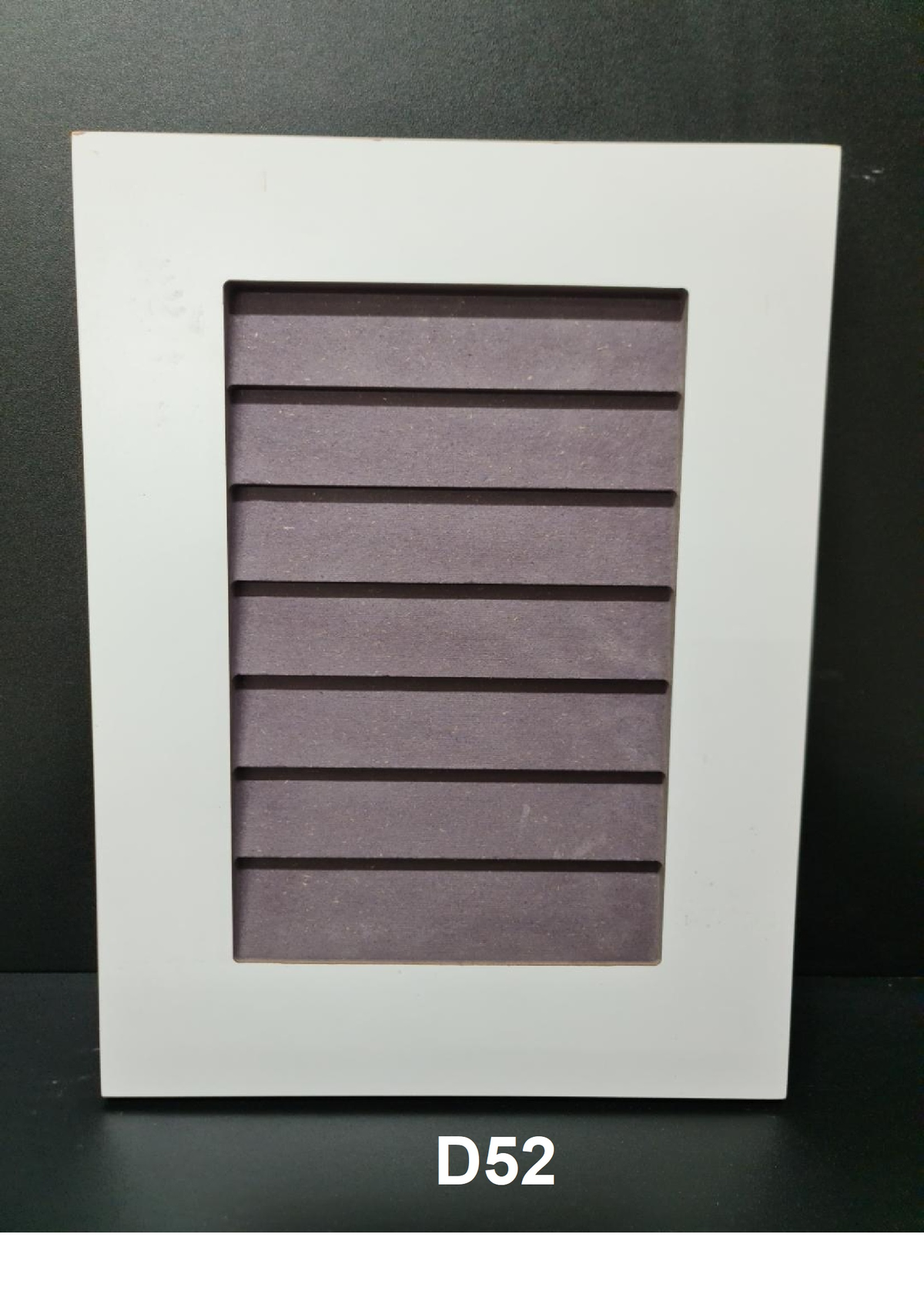 D52