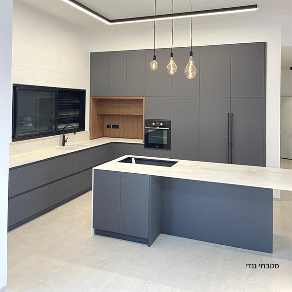 לוח UNICOLOR MDF עובי 18 ממ 1240X2750 ממ אפור כהה אולטרה מט 4706