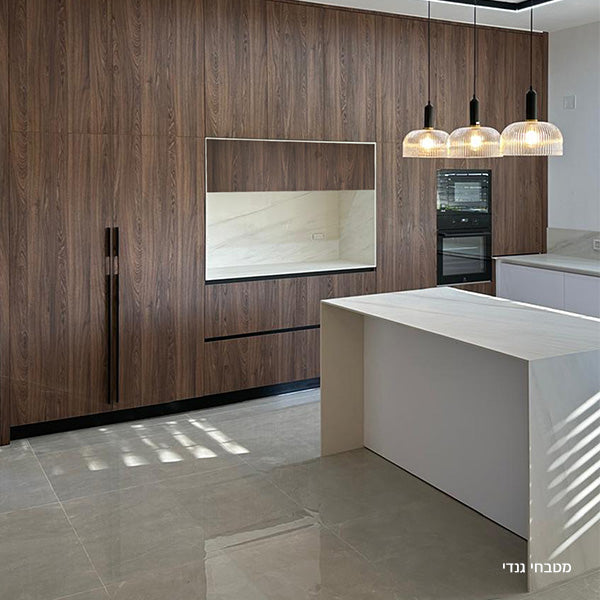 לוח MDF מסונכרן עובי 18 ממ (צד 1) 1240X2750 ממ אגוז מוסקט OS