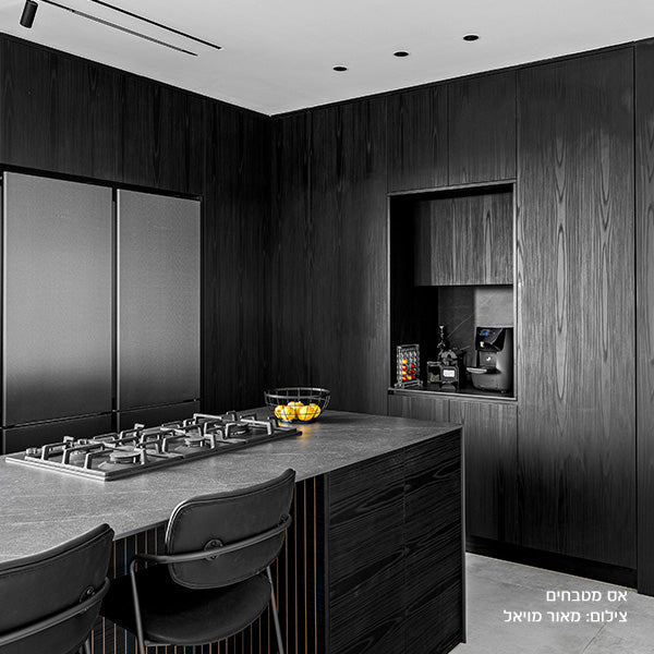 לוח MDF מסונכרן עובי 18 ממ (צד 1) 1240X2750 ממ אלון שחור משוחזר